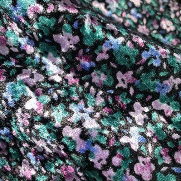 Wild Fable- Velvet Long Sleeve, Floral Dress - Picture 6 of 9